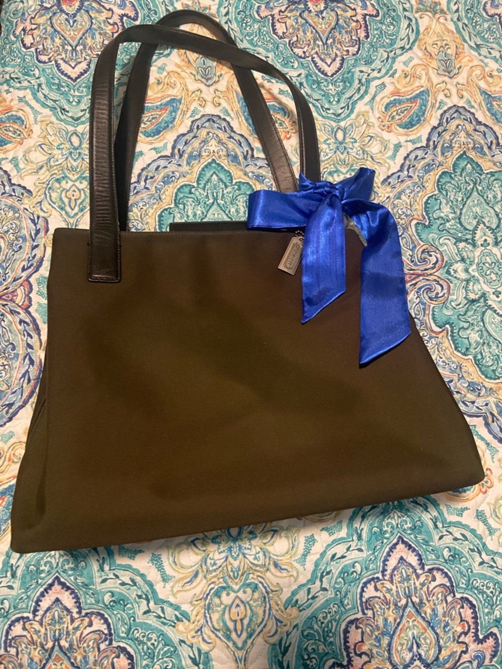 COACH Vintage Olive 🫒 Tote/Shoulder Bag w/Metal Hang Tag